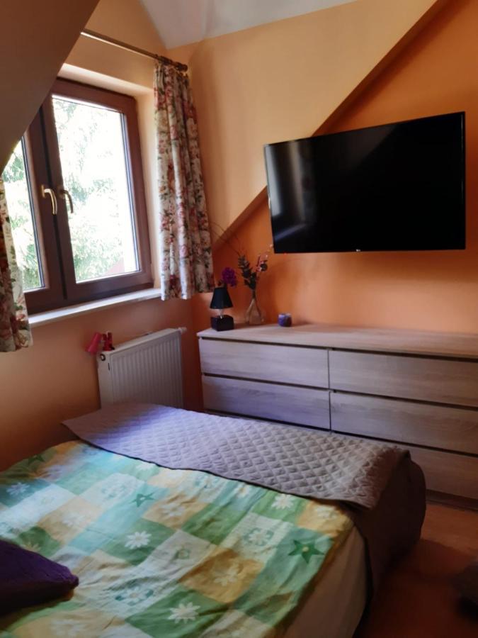 Dom Nad Jeziorem Mazury Pomost Segment 2 Giżycko Buitenkant foto
